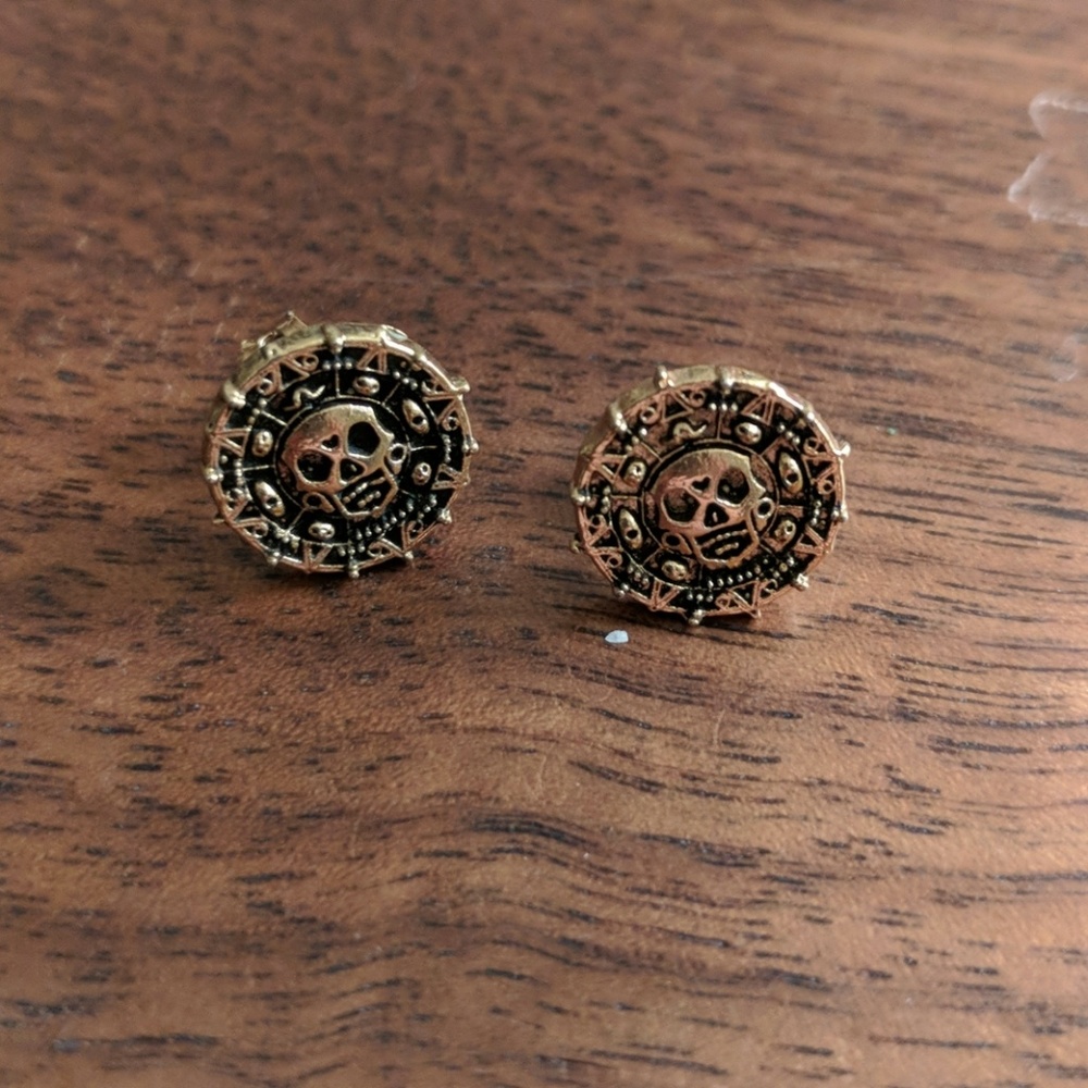 Disney's Pirates of the Caribbean Earrings
